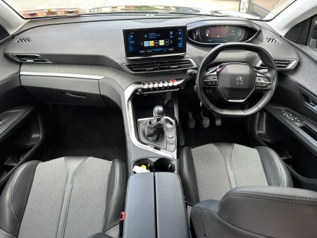 2021 Peugeot 5008 - photo 9