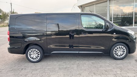 2023 Vauxhall Vivaro - photo 17