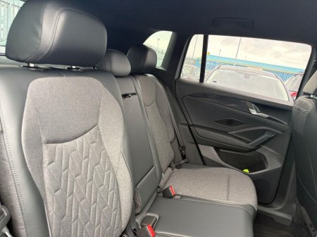 2026 Volkswagen Tiguan - photo 11