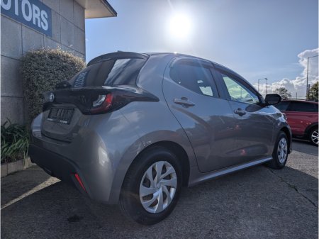 2020 Toyota Yaris - photo 6