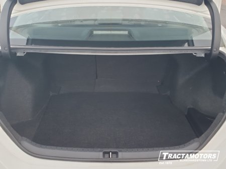 2017 Toyota Corolla - photo 9