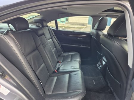 2015 Lexus ES - photo 26