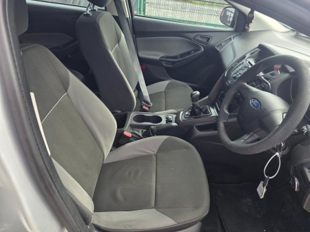 2011 Ford Focus - photo 8