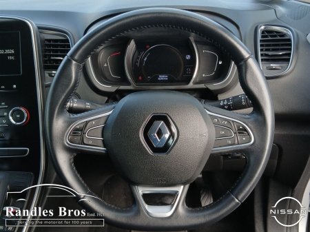 2019 Renault Scenic - photo 16