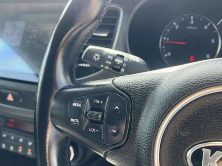 2014 Kia Carens - photo 8