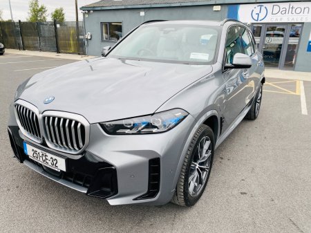 2025 BMW X5 xDrive50e M Sport