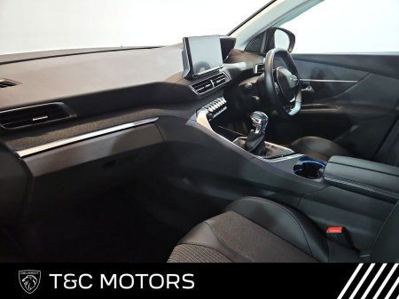 2021 Peugeot 3008 - photo 4