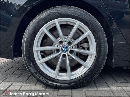 2022 BMW 3-Series - photo 6