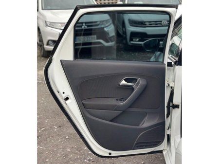 2017 Volkswagen Polo - photo 13