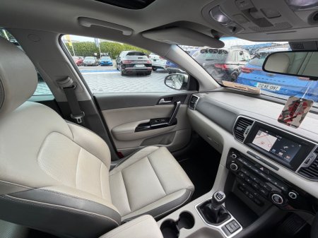 2017 Kia Sportage - photo 31