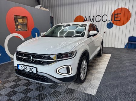 2025 Volkswagen T-Roc - photo 6