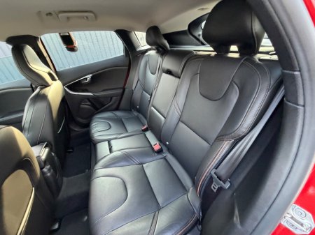 2017 Volvo V40 - photo 48
