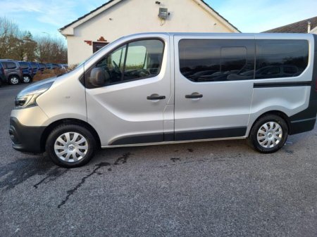 2021 Renault Trafic - photo 12