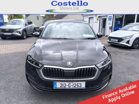 2021 Skoda Octavia - photo 2