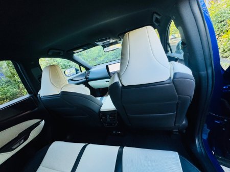 2025 Lexus NX - photo 25