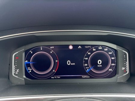 2020 Volkswagen Tiguan - photo 15