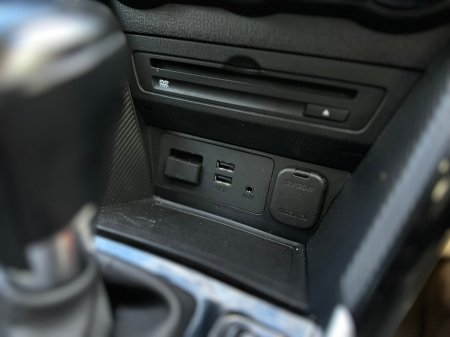 2017 Mazda Demio - photo 23