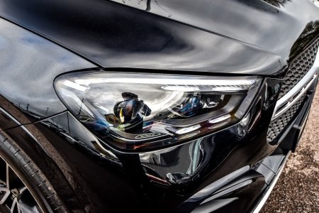 2025 Mercedes-Benz GLE - photo 9