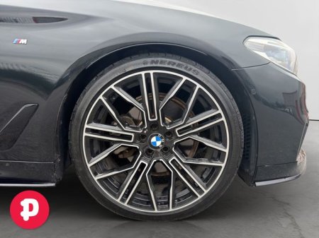2018 BMW 5-Series - photo 19