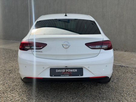 2022 Opel Insignia - photo 5