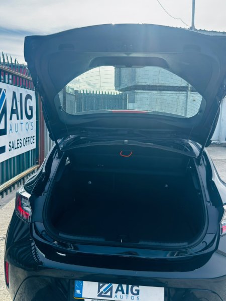 2021 Toyota Corolla - photo 14