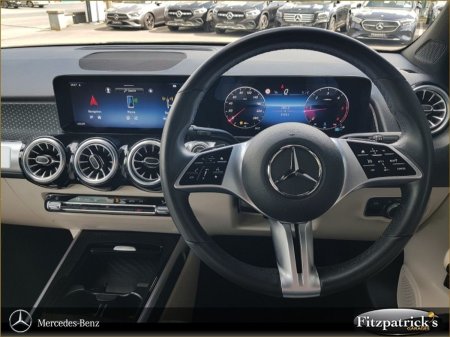 2024 Mercedes-Benz GLB - photo 2