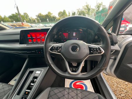 2022 Volkswagen Golf - photo 10