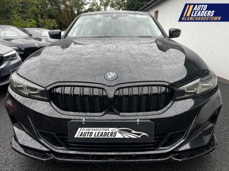 2023 BMW 3-Series - photo 11