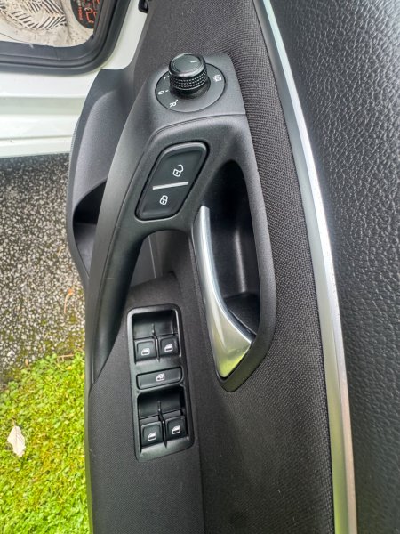 2016 Volkswagen Polo - photo 21