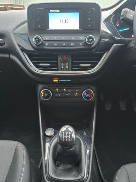 2019 Ford Fiesta - photo 10