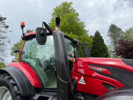 2015 Valtra T174 - photo 6