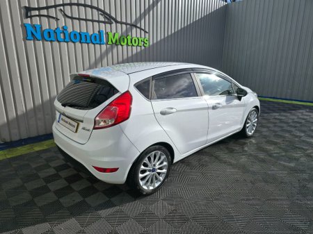 2015 Ford Fiesta - photo 3