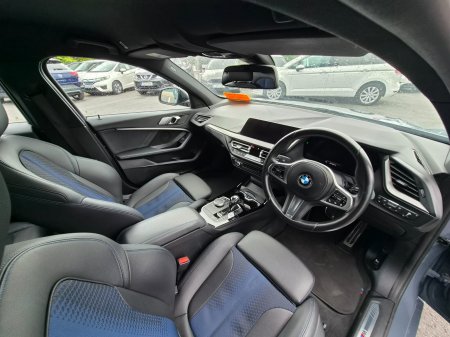 2021 BMW 1-Series - photo 8
