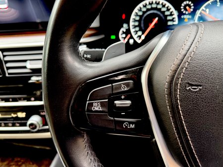 2019 BMW 5-Series - photo 40