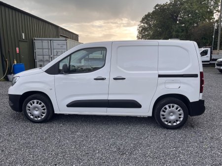 2022 Opel Combo - photo 9