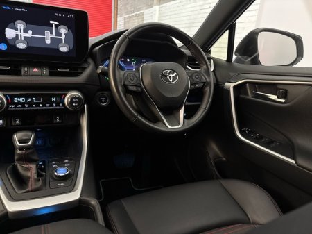 2023 Toyota RAV4 - photo 10