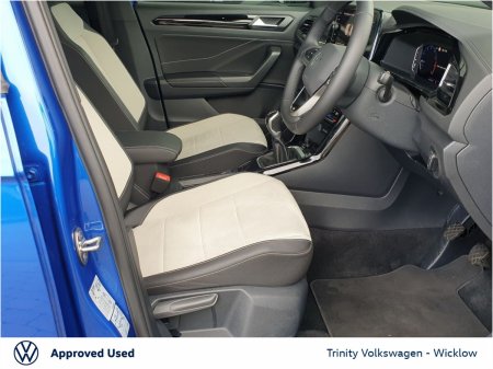 2024 Volkswagen T-Roc - photo 8