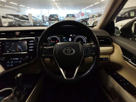 2021 Toyota Camry - photo 9