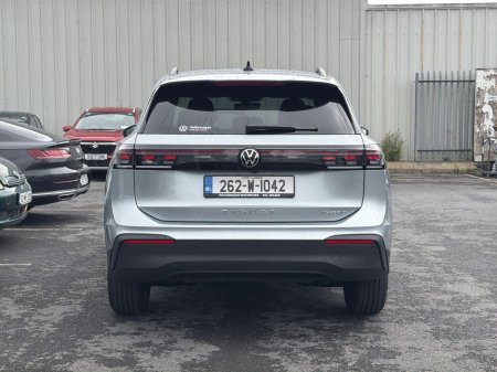 2026 Volkswagen Tiguan - photo 13