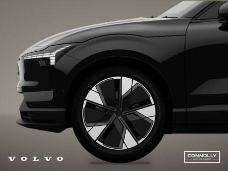 2027 Volvo EX30 - photo 2
