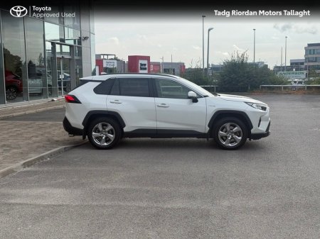 2022 Toyota RAV4 - photo 3