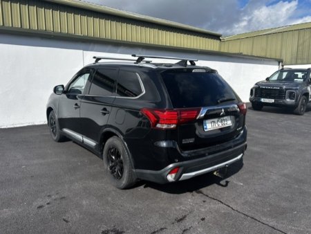 2017 Mitsubishi Outlander - photo 4