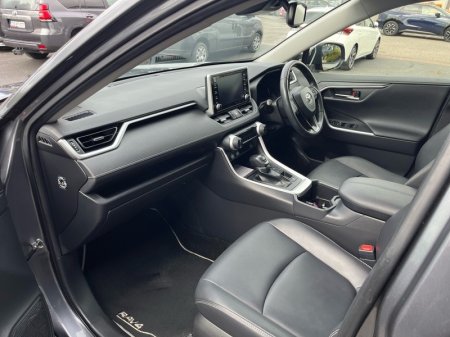 2022 Toyota RAV4 - photo 6