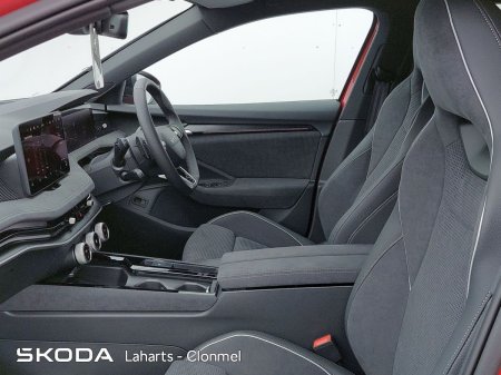 2026 Skoda Superb - photo 6