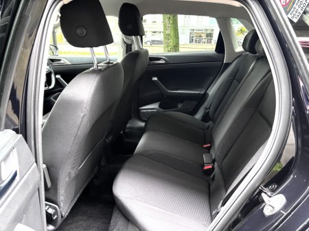 2020 Volkswagen Polo - photo 8