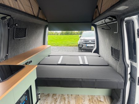 2020 Volkswagen Transporter - photo 22