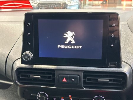 2021 Peugeot Partner - photo 14