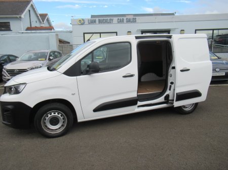 2022 Peugeot Partner - photo 3