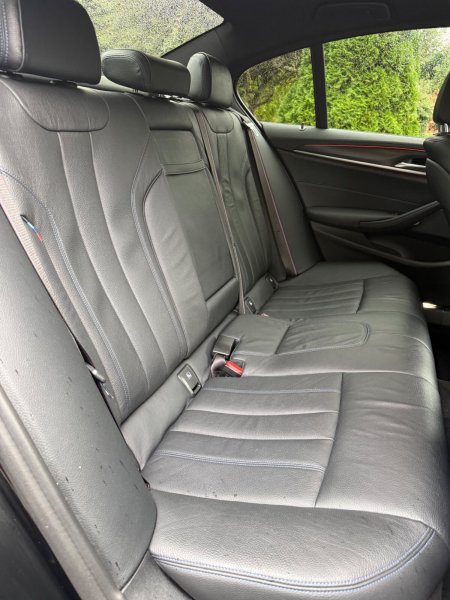 2022 BMW 5-Series - photo 11