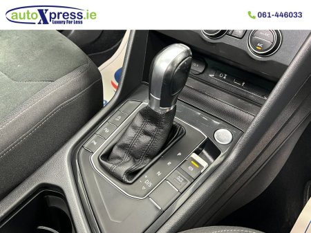 2017 Volkswagen Tiguan - photo 8